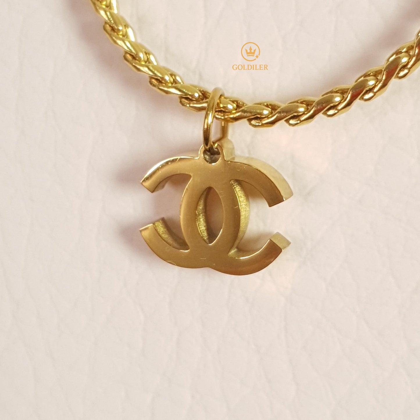 Cadena CH Mujer