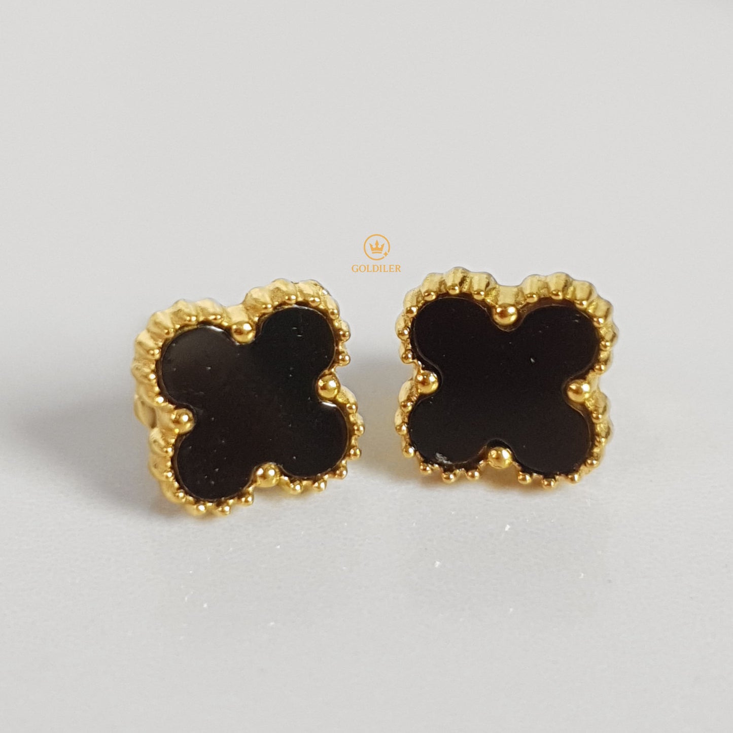 Aretes Trébol Negro Diamantado